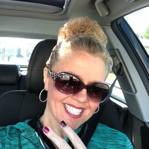 Meet your Posher, Cathy